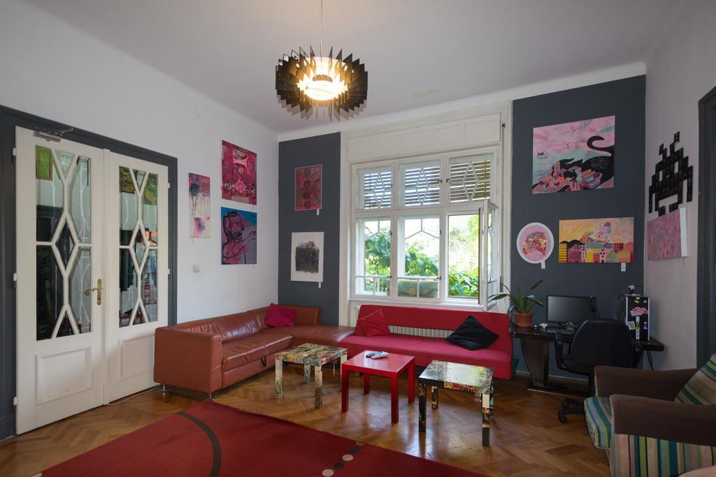 Hostel Costel Τιμισοάρα Εξωτερικό φωτογραφία