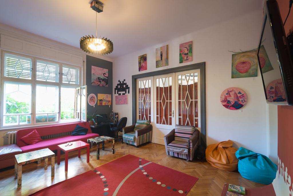 Hostel Costel Τιμισοάρα Εξωτερικό φωτογραφία