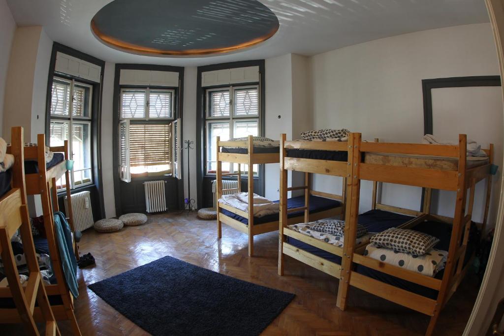 Hostel Costel Τιμισοάρα Δωμάτιο φωτογραφία